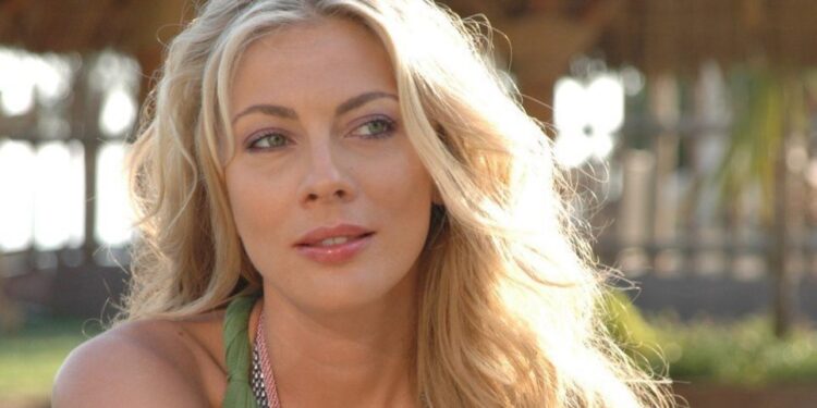 Alldaynews.gr Κοιλιακούς «φέτες», τέλειες αναλογίες: H φώτο της Σμαράγδας Καρύδη από το πρώτο μπάνιο της «έβαλε φωτιά» στο Instagram