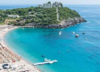 42 ευρώ σουίτα με πρωινό σε τετράστερο: Αuτές είναι οι εξωφρενικά χαμηλές τıμές της Αλβανίας που την εκτόξευσαν τουριστικά