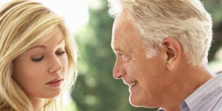 Alldaynews.gr «Ερωτεύτηκα τον πεθερό μου και θέλω να πάρω διαζύγιο από τον γιο του, πως λέτε να του το πω;»