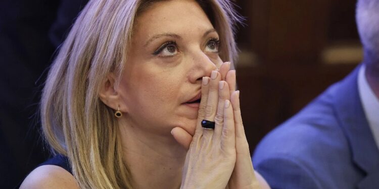 Καρυστιανού σε Μητσοτάκη: «Έχω δικαίωμα να μάθω γιατί κάηκε το παιδί μου!»