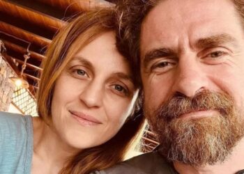 Alldaynews.gr «Πλακώθηκαν για τη διατροφή»: Κρίση και μετά τον χωρισμό στις σχέσεις Δημήτρη Λάλου – Έλενας Μαυρίδου