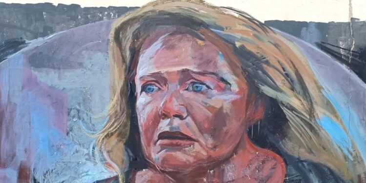 Alldaynews.gr Μαρία Καβογιάννη: Γκράφιτι με τον ρόλο της στο Maestro στέλνει ένα ηχηρό μήνυμα και συγκινεί