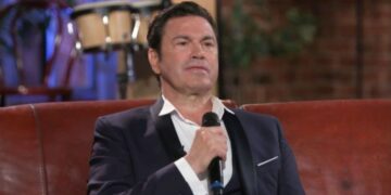 Alldaynews.gr Μάριος Φραγκούλης: Στο νοσοκομείο εσπευσμένα ο Έλληνας ερμηνευτής – Αναβάλλεται η συναυλία του στον Λυκαβηττό