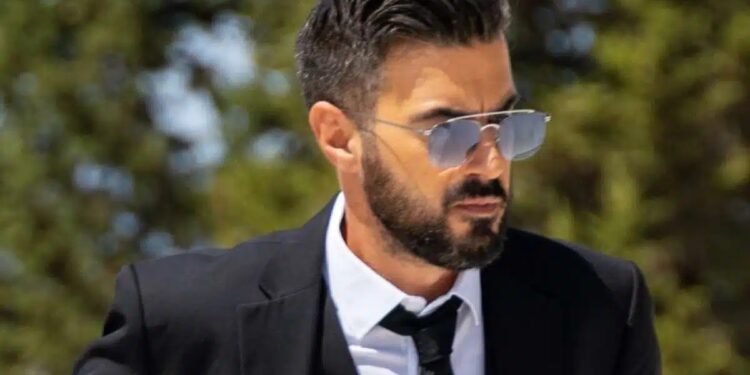 Alldaynews.gr «Καλό Παράδεισο κορίτσι μου…»: Συγκλονίζει ο Γιάννης Τσιμιτσέλης, η φωτογραφία στο Instagram και το αντίο