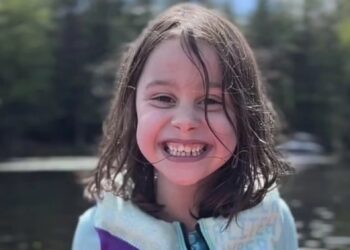 Σοκαριστικό δυστύχημα: Ρακέτα καpφώθηκε στο κρανίο 6χρονης