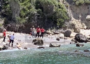 Νεκρός σε παραλία βρέθηκε ο Αμερικανός τουρίστας που είχε χαθεί στο Μαθράκι