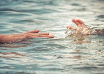 Τραγωδία στην Κρήτη: Παιδί 6 ετών πνίγηκε στη θάλασσα