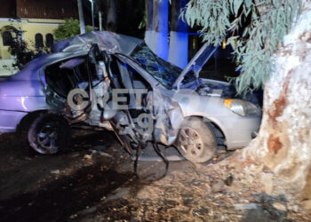 ΕΚΤΑΚΤΟ: Φρικτό τροχαίο με 18χρονα παιδιά – Νεκρός ο ένας (φωτο, video)