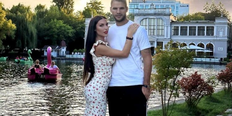 «Με απατά εδώ και μήνες, με έβγαζε τρελή»: Απίστευτα διαδικτυακό ξέσπασμα Ζέτας Θεοδωροπούλου κατά του Ταχτσίδη (φωτο)