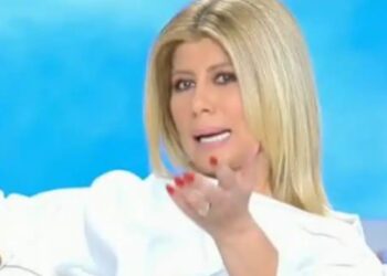 Σάλος με αυτά που είπε η Ζήνα Κουτσελίνη για τον Απόστολο Λύτρα – Ξέσπασε θύελλα αντιδράσεων