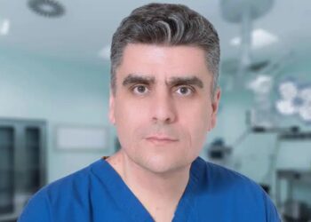 Μόνο περηφάνια: Ο Έλληνας νευροχειρουργός Άγγελος Κόλιας Στους 10 καλύτερους στον κόσμο