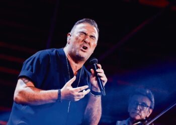 Τα έξι εμβάσματα ύψους 1,8 εκατ. ευρώ που έλαβε ο Αντώνης Ρέμος – Το πόρισμα της Αρχής για το Ξέπλυμα