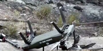 Alldaynews.gr Τέσσερις προσαγωγές για τη φωτιά στα Γλυκά Νερά: Εξετάζεται αν προκλήθηκε από πτώση drone