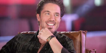 Όλοι σήμερα μιλάνε για τον Νίκο Οικονομόπουλο είπε πολύ δυνατά λόγια για τους Έλληνες και αποθεώθηκε