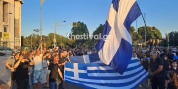 Alldaynews.gr Σοκάρει η Φωτεινή Σκανδάλη: «Θα σε κάψω και μετά θα σε πετάξω από το μπαλκόνι, μου έλεγε ο σύντροφος μου»