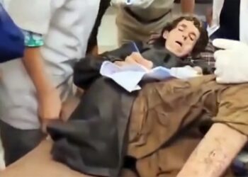 Έδεσε την πρώην γυναίκα του σε δέντρο μέσα στη ζούγκλα και την άφησε να πεθάνει – Συγκλονιστικές εικόνες