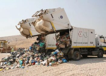 Φρικτό εργατικό δυστύχημα στον ΧΥΤΑ Φυλής – Νεκρός οδηγός απορριμματοφόρου