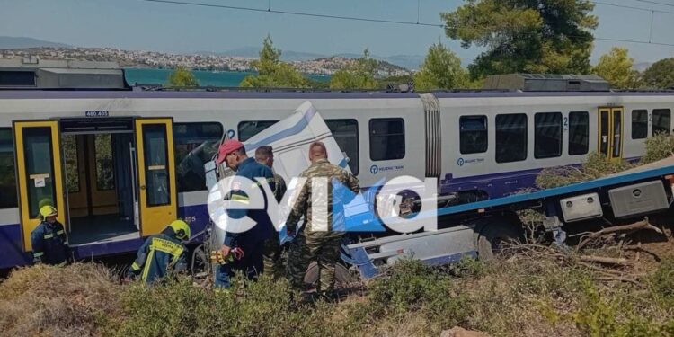 Alldaynews.gr Τρένο με 130 επιβάτες συγκρούστηκε με φορτηγό – Νέο ατύχημα σοκ στην Ελλάδα