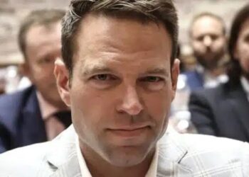 Alldaynews.gr Κασσελάκης: «Με τον Τάιλερ θέλουμε δύο παιδιά, τον Απόλλωνα και τον Ηλία»