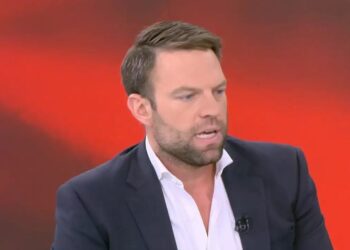 Με νέο, αξύριστο λουκ ο Κασσελάκης – Ο πιο όμορφος Έλληνας, τρελάθηκαν άντρες γυναίκες