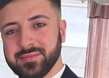 Έδεσε τη σύζυγο και τις κόρες του παρουσιαστή του BBC πριν τις εκτελέσει με βαλλίστρα – Ανθρωποκυνηγητό για τον Kyle Clifford