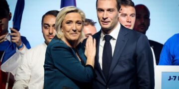 Alldaynews.gr Από σίγουρη νίκη έφτασε στην πανωλεθρία: Το μεγάλο λάθος της Λεπέν που της στοίχισε τη νίκη στη Γαλλία