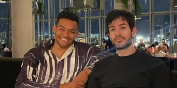 Alldaynews.gr Ολυμπιακοί Αγώνες: Επικό βίντεο Καραλή με περιγραφή Τεντόγλου για την άφιξή τους στο Χωριό