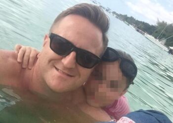 Τραγωδία – Πατέρας πέθανε προσπαθώντας να σώσει τις δύο κόρες του από…