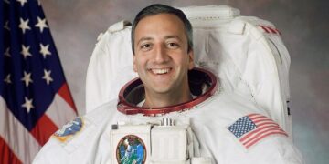 Alldaynews.gr Συγκλόνισε αστροναύτης που επέστρεψε στη Γη: «Είδα κάτι που δεν έπρεπε να δω»