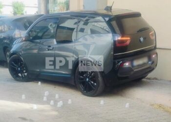 Alldaynews.gr Εν ψυχρώ εκτέλεση στο Ψυχικό – Γάζωσαν άνδρα μέσα στο αυτοκίνητό του (video)