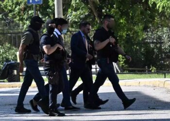 Alldaynews.gr Για διακοπές στην Κύθνο έφευγε ο 44χρονος μετά τη δολοφονία του τοπογράφου στο Ψυχικό – Πήρε προθεσμία για να απολογηθεί