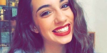 Alldaynews.gr Μίλτος Τεντόγλου: Η σύντροφός του, Πηνελόπη Γκιώνη, δημοσίευσε φωτογραφία με το χρυσό μετάλλιο