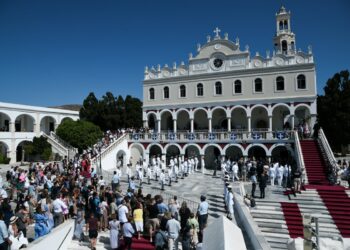 Από σήμερα ξεκινάει η νηστεία της Παναγίας