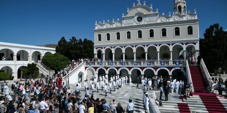 Από σήμερα ξεκινάει η νηστεία της Παναγίας