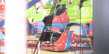 Alldaynews.gr «Μια μάνα χαροκάηκε, έκλεισε ένα σπίτι – Φέτος ο επιχειρηματίας που έχει λούνα παρκ… δεν ρώτησε κανέναν, απλά το έστησε»»