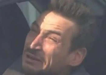 Φωτιά στην Αττική: Σπάραξε κάτοικος στην Πεντέλη – «Σας το λέω και έχω ανατριχιάσει, εδώ έχω μεγαλώσει»