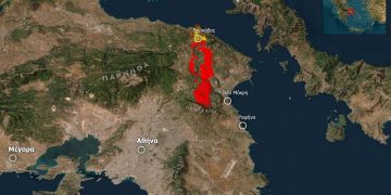 Η καταστροφική πυρκαγιά στον Βαρνάβα Αττικής, όπως καταγράφηκε από τους δορυφόρους της NASA