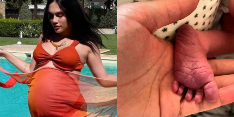 Alldaynews.gr Γέννησε η Έλενα Τσαγκρινού: Η πρώτη φωτογραφία μέσα από το μαιευτήριο