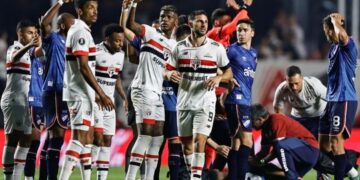 Τραγωδία: Νεκρός ο 27χρονος ποδοσφαιριστής που κατέρρευσε στο γήπεδο