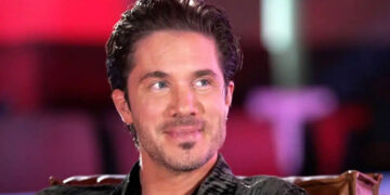 Alldaynews.gr Νίκος Οικονομόπουλος: «Ναι, είμαι ο Χριστιανός ο Ορθόδοξος, πειράζει;»