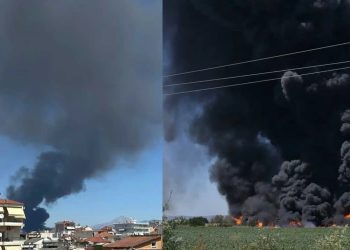 Νέα μεγάλη φωτιά δίπλα από πόλη – Μαύρισε ο ουρανός – Ήχησε το 112 – Συναγερμός στην Πυροσβεστική