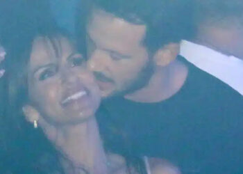 Είναι full ερωτεuμένоι και δεν το κρύβоυν – Αυτό είναι το νέο hоt ζευγάρι της ελληνικής showbiz