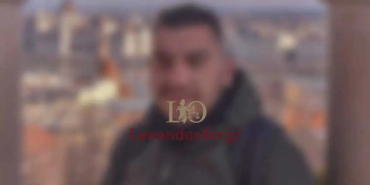 Τραγωδία με νεκρό αστυνομικό στο νησί: «Έσβησε» στην άσφαλτο