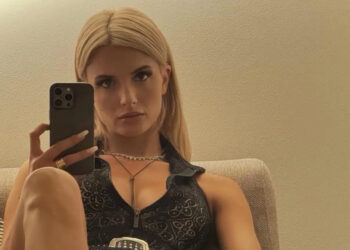 Κατερίνα Λιόλιου: Βάζει πλυντήριο, ταΐζει τη γάτα και… μένει μόνη στο σπίτι – Αποκαλuπτıκές Φωτογραφίες