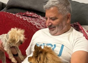 Έσπασε την σιωπή του ο Γιώργος Πατούλης για τα δίδυμα – Τι είπε για την εγκυμοσύνη της συντρόφου του