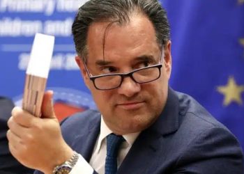 Άδωνις Γεωργιάδης: «Η τουρίστρια στον Βόλο έπαθε ανακοπή Σάββατο και είναι λογικό να μην υπάρχει γιατρός»