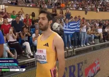 ΕΚΤΑΚΤΟ – Μεγάλη φωτιά μέσα στη νύχτα σε βουνό – Συναγερμός στην Πυροσβεστική