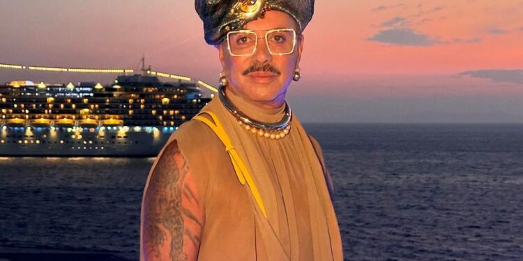 Alldaynews.gr Λάκης Γαβαλάς: Η ανάρτηση για τα γενέθλιά του – «Πριν από 72 χρόνια γεννήθηκε η αφεντιά μου»