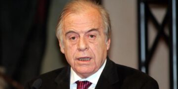 Πέθανε ο πρώην δήμαρχος Αθηναίων, Θεόδωρος Μπεχράκης