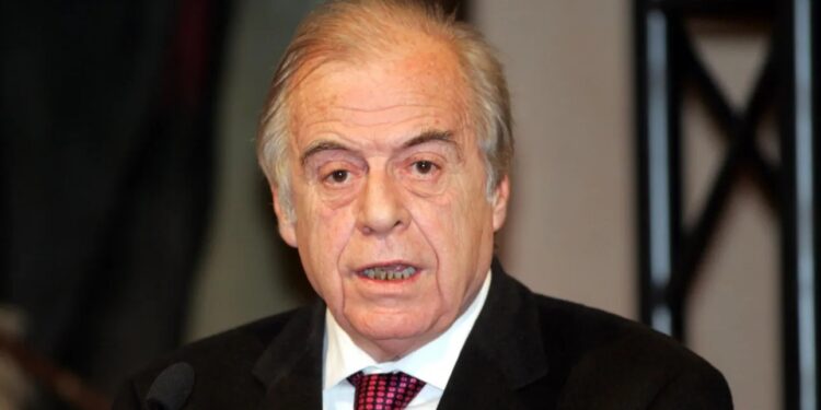 Πέθανε ο πρώην δήμαρχος Αθηναίων, Θεόδωρος Μπεχράκης